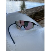 Солнечные очки BroStuff lineup matt black gold/cherry pink/clear