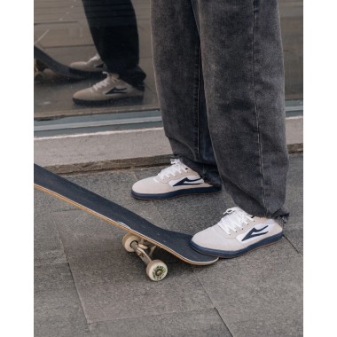 Кеды Lakai cambridge xlk: white suede navy gum Кеды Lakai cambridge xlk: white suede navy gum