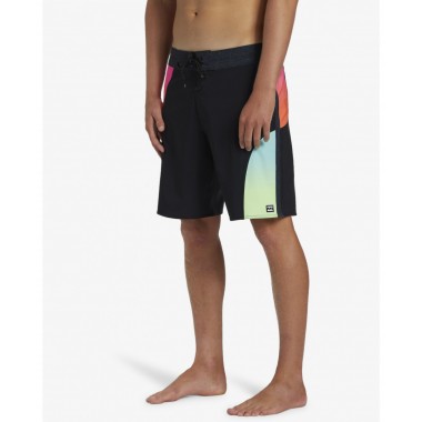 Бордшорты Billabong cylinders pro black Бордшорты Billabong cylinders pro black