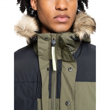 Куртка Quiksilver range runs grape leaf Куртка Quiksilver range runs grape leaf