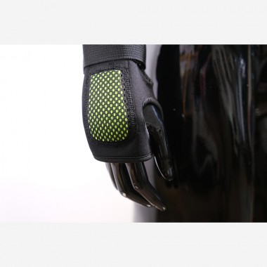 Защита запястья Kink wrist guard Защита запястья Kink wrist guard