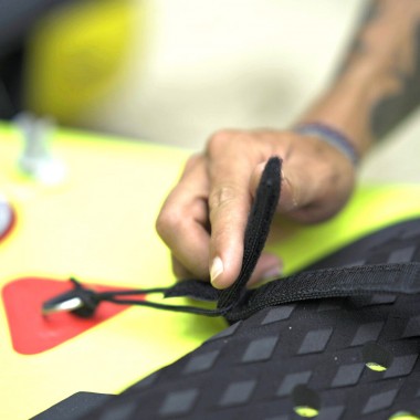 Лиш с чекой безопасности Aqua Marina River Leash 9'/7mm Лиш с чекой безопасности Aqua Marina River Leash 9'/7mm