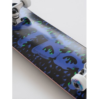 Скейтборд Футворк пламя фиолет 7.875x31.375 Скейтборд Футворк пламя фиолет 7.875x31.375