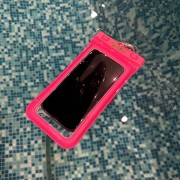 Плавающий чехол для телефона BroStuff Neon Pink