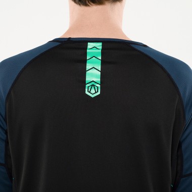 Гидромайка AZTRON RASH GUARD Гидромайка AZTRON RASH GUARD